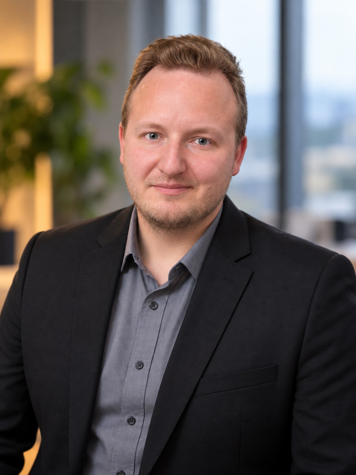 Porträt von Philipp Hähnel, Inhaber der PL Technical Compliance